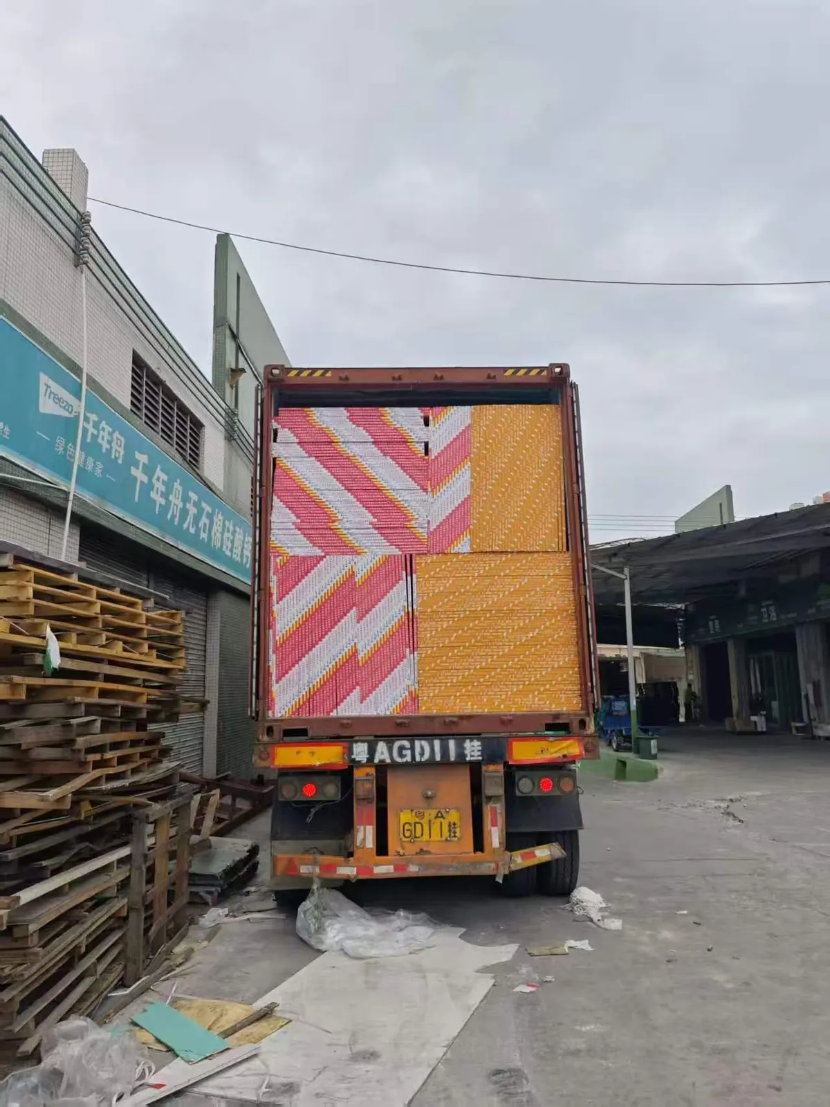Container loading