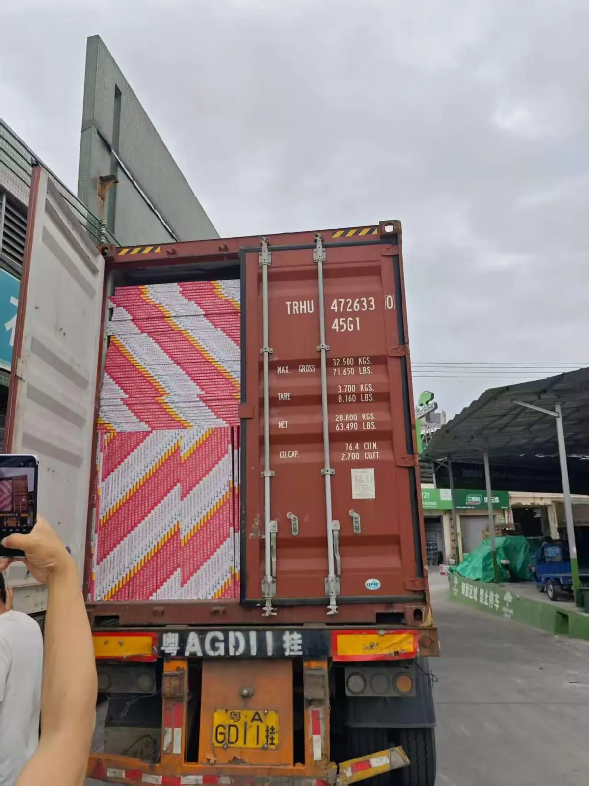 Container loading