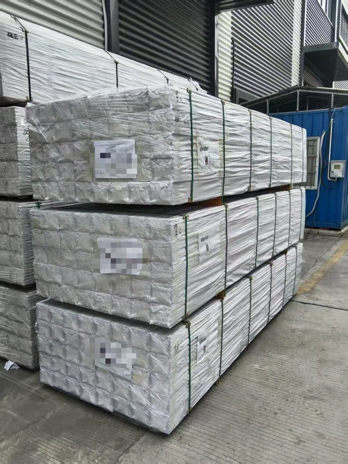 Container loading